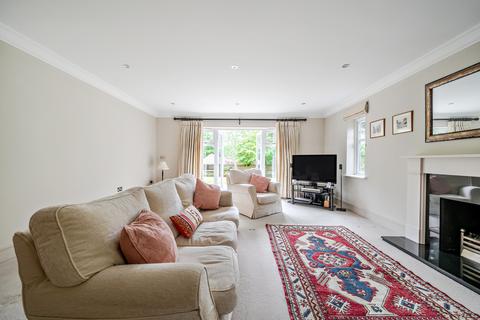 5 bedroom detached house for sale, Parklands Close, Lower Bourne, Farnham, GU9