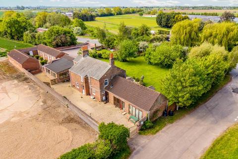 10 bedroom detached house for sale, Burr Lane, Spalding