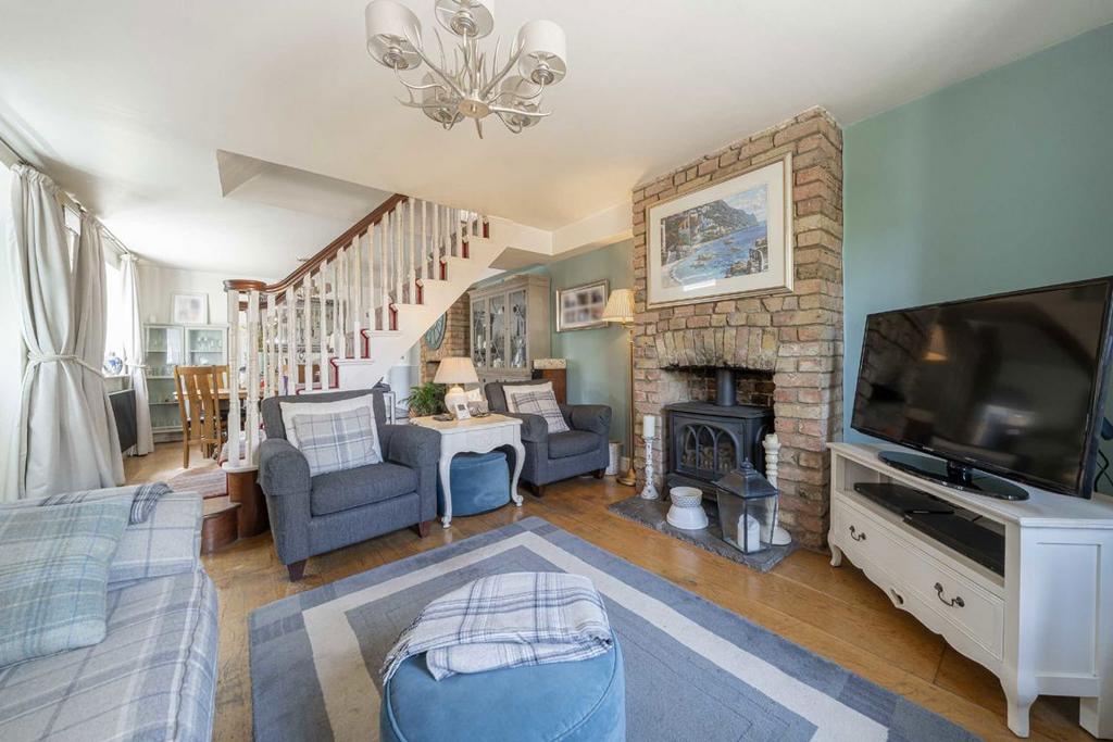 Living room, fireplace