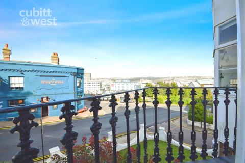 2 bedroom apartment to rent, DEPOSIT ALTERNATIVE AVAILABLE, Buckingham Place, BN1