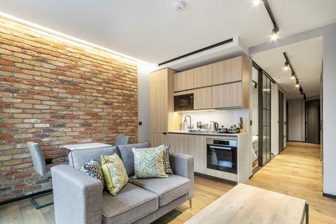 Studio to rent, Hewett Street, London EC2A