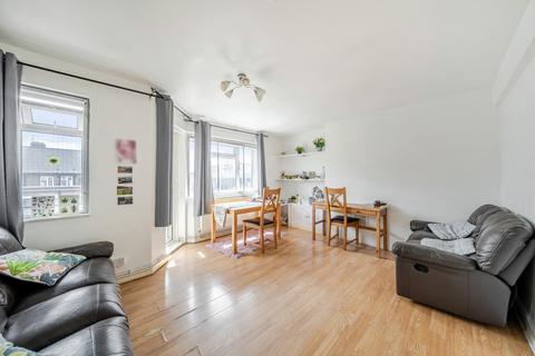 2 bedroom apartment for sale, Jamaica Road, London