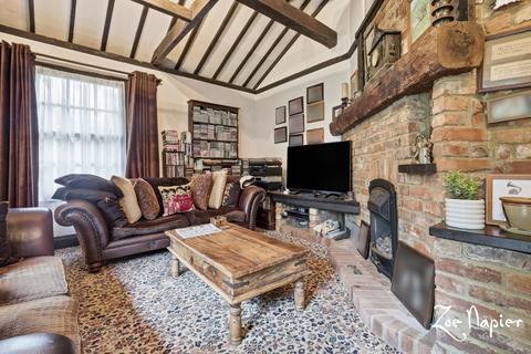 3 bedroom detached bungalow for sale, Writtle