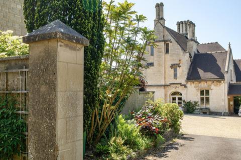 5 bedroom semi-detached house for sale, Beeches Green, Stroud, GL5