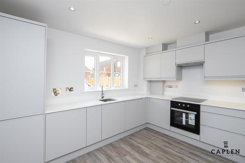undefined, Lawton Green, Loughton