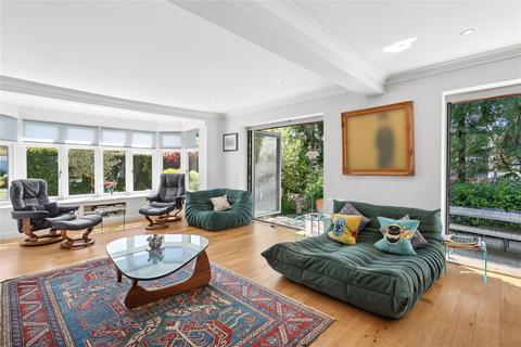 4 bedroom detached house for sale, Charlwood Drive, Oxshott, Leatherhead, Surrey, KT22