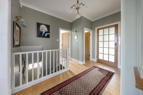 4 bedroom detached bungalow for sale, Edinburgh EH13