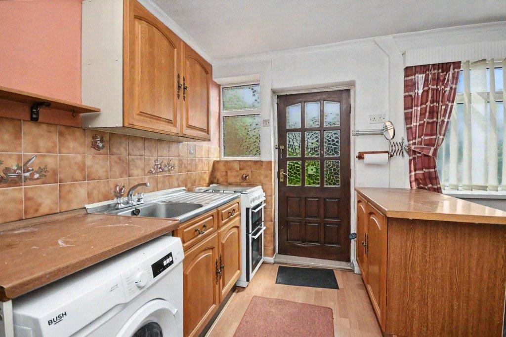 House in Leeds, West Yorkshire - View 3