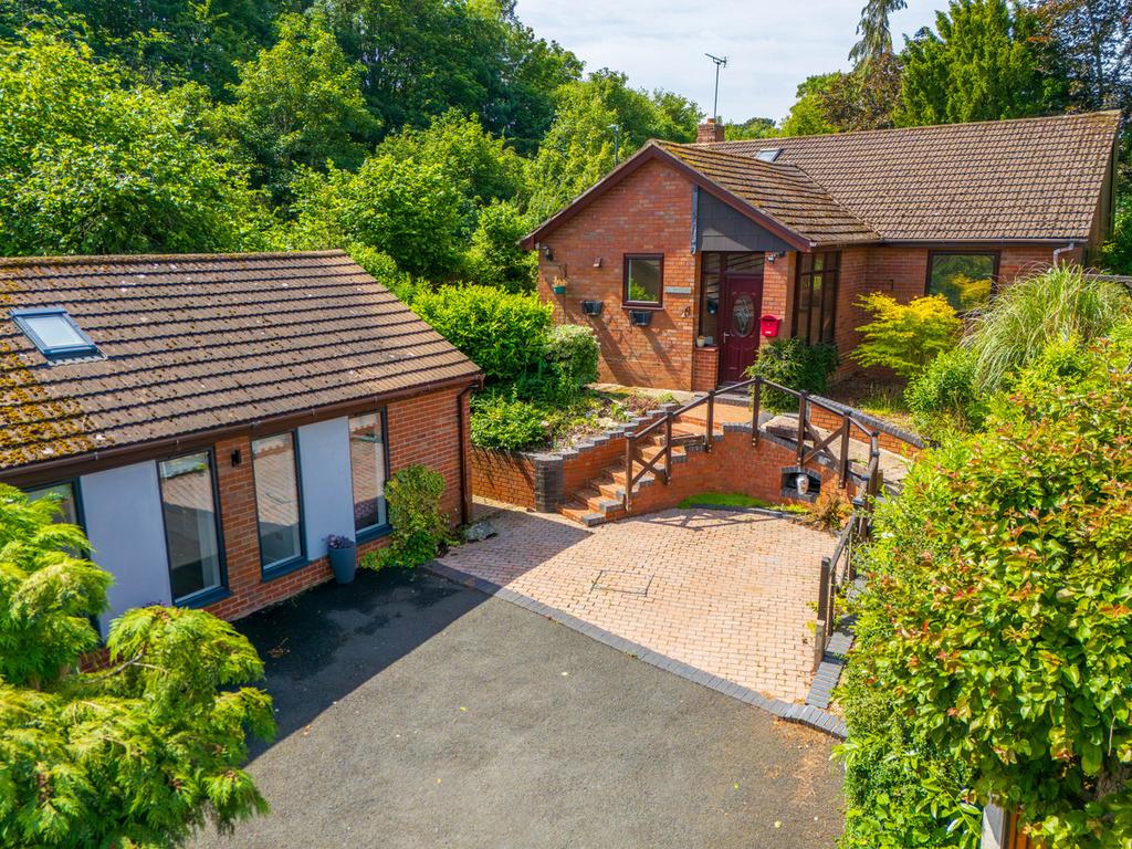 Dunley Dunley Gardens, Stourport-on-Severn... 4 bed detached bungalow for sale ...