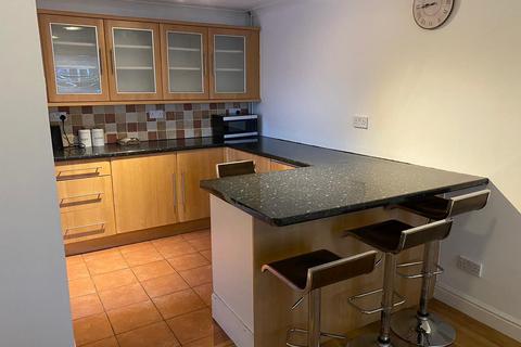 3 bedroom house to rent, Ringwood Close, Bedford, MK42