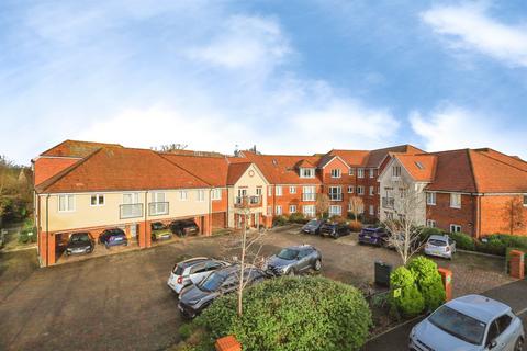 2 bedroom apartment for sale, London Road, Hailsham