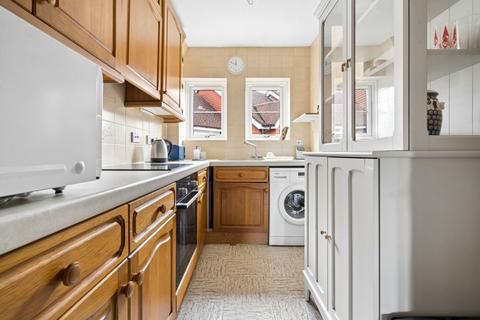 2 bedroom flat for sale, Giles Gate, Great Missenden HP16