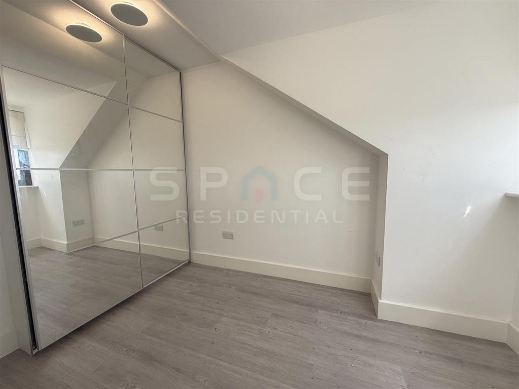 Walk-in wardrobe