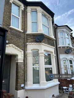 1 bedroom flat to rent, Seventh Avenue, London, E12