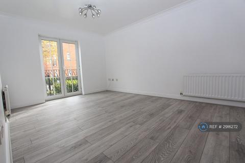 2 bedroom flat to rent, Seaton Square, London, NW7