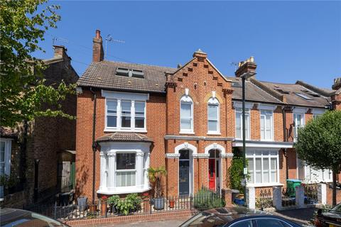 Royal Road, Teddington