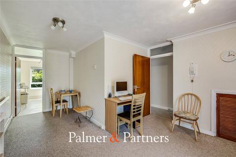 1 bedroom retirement property for sale, Nicholas Court, Essex CM1