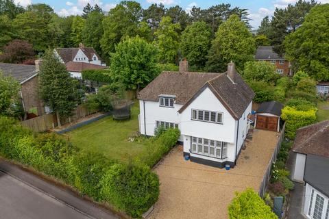 3 bedroom detached house for sale, Eastfield Road, Royston SG8