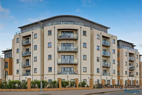 1 bedroom apartment for sale, Eversley Court, Dane Road, Seaford, East Sussex BN25 1FF