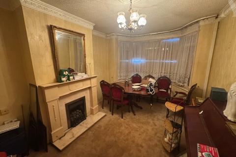 3 bedroom semi-detached house for sale, Bromford Road, Birmingham, West Midlands