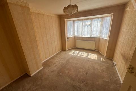 3 bedroom semi-detached house for sale, Bromford Road, Birmingham, West Midlands