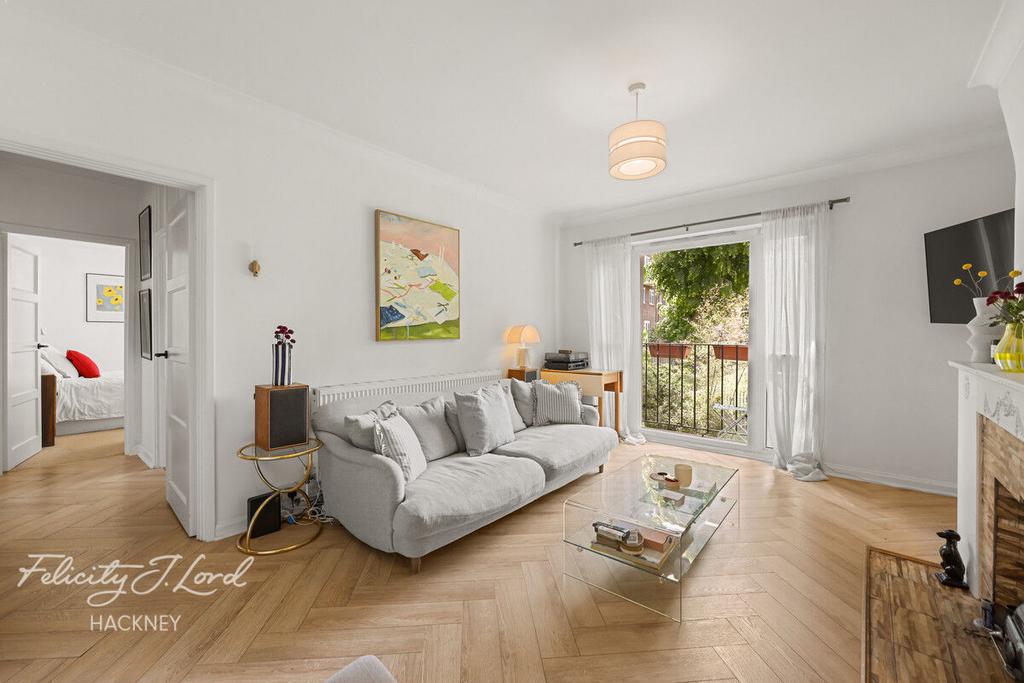 Queensbridge Road, London E2 - View 3