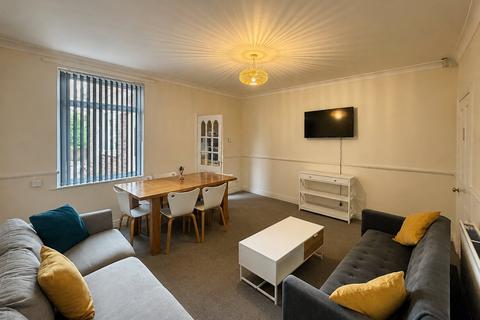 3 bedroom semi-detached house for sale, Rotherham Road, Killamarsh, Sheffield, Derbyshire, S21
