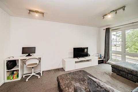 2 bedroom apartment for sale, Holyhead Mews, SLOUGH