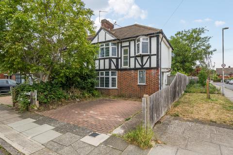 Barnfield Avenue, Kingston Upon Thames, KT2