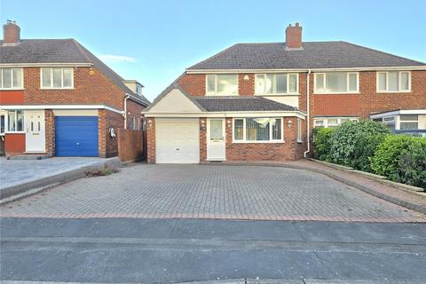 4 bedroom semi-detached house for sale, Goodere Drive, Polesworth, Tamworth, Warwickshire, B78