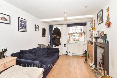1 bedroom cottage for sale, St. John Street, Lewes BN7