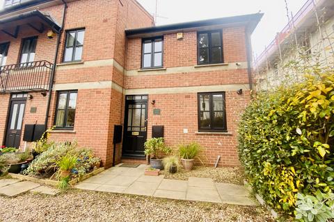 2 bed terraced house for rent in Portland Place West, Leamington Spa CV32