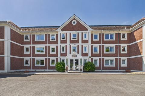 2 bedroom flat for sale, Castle Court, Cary Park, Torquay