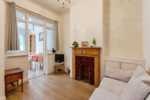 3 bedroom terraced house for sale, Long Lane, London, N3
