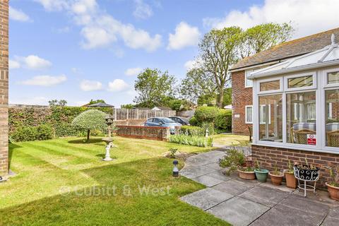 2 bedroom flat for sale, Sea Lane, Rustington, West Sussex
