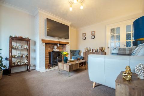 3 bedroom semi-detached house for sale, Arden Way, Market Harborough