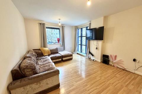 2 bedroom house to rent, Spring Place, Barking IG11