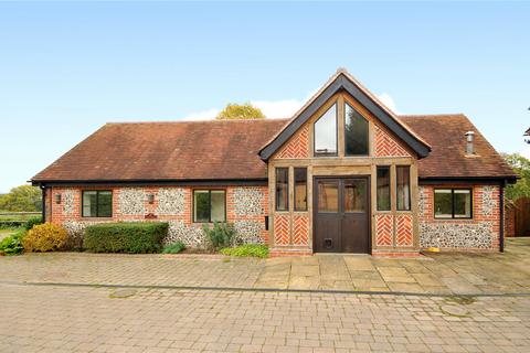 3 bedroom detached house to rent, Southend, Henley-On-Thames, Oxfordshire, RG9