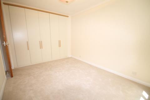 2 bedroom apartment to rent, Liphook