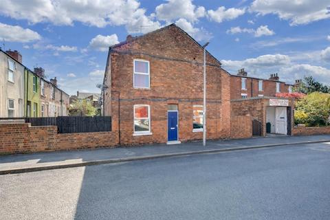 2 bedroom end of terrace house for sale, Egypt Road, Nottingham