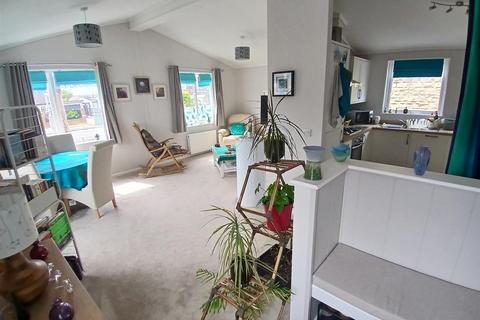 2 bedroom park home for sale, Mill Farm Park, Bulkington
