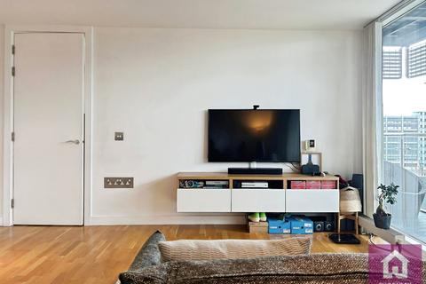 1 bedroom flat for sale, The Quays, Salford, Greater Manchester, M50