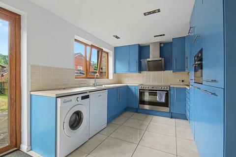4 bedroom detached house for sale, Beverley Avenue, Nuneaton, CV10