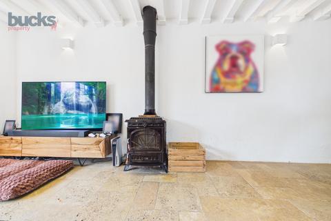 4 bedroom barn conversion for sale, Hedgerley Lane, Gerrards Cross, SL9