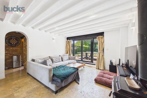 4 bedroom barn conversion for sale, Hedgerley Lane, Gerrards Cross, SL9