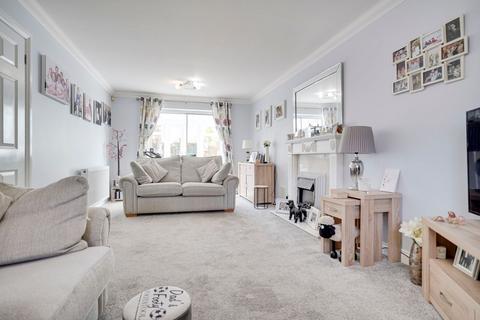 4 bedroom country house for sale, Luxford Place, Sawbridgeworth, CM21