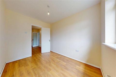 2 bedroom apartment to rent, Dorchester Court, Buckingham Road, South Woodford, E18