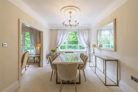 3 bedroom apartment to rent, Moor Court, Westfield NE3