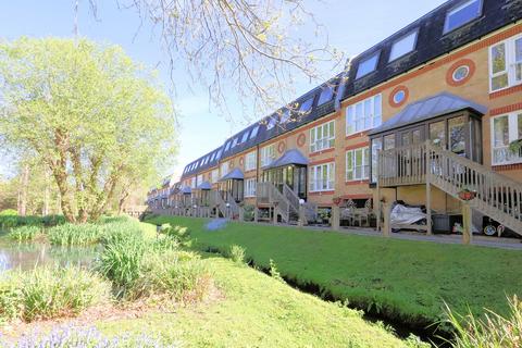 Riverside Walk, The Alders, West Wickham