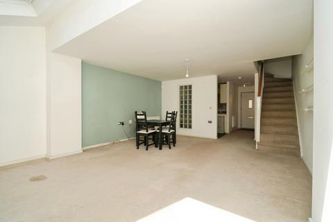 3 bedroom terraced house for sale, Camp Street, SALFORD, Lancashire, M7